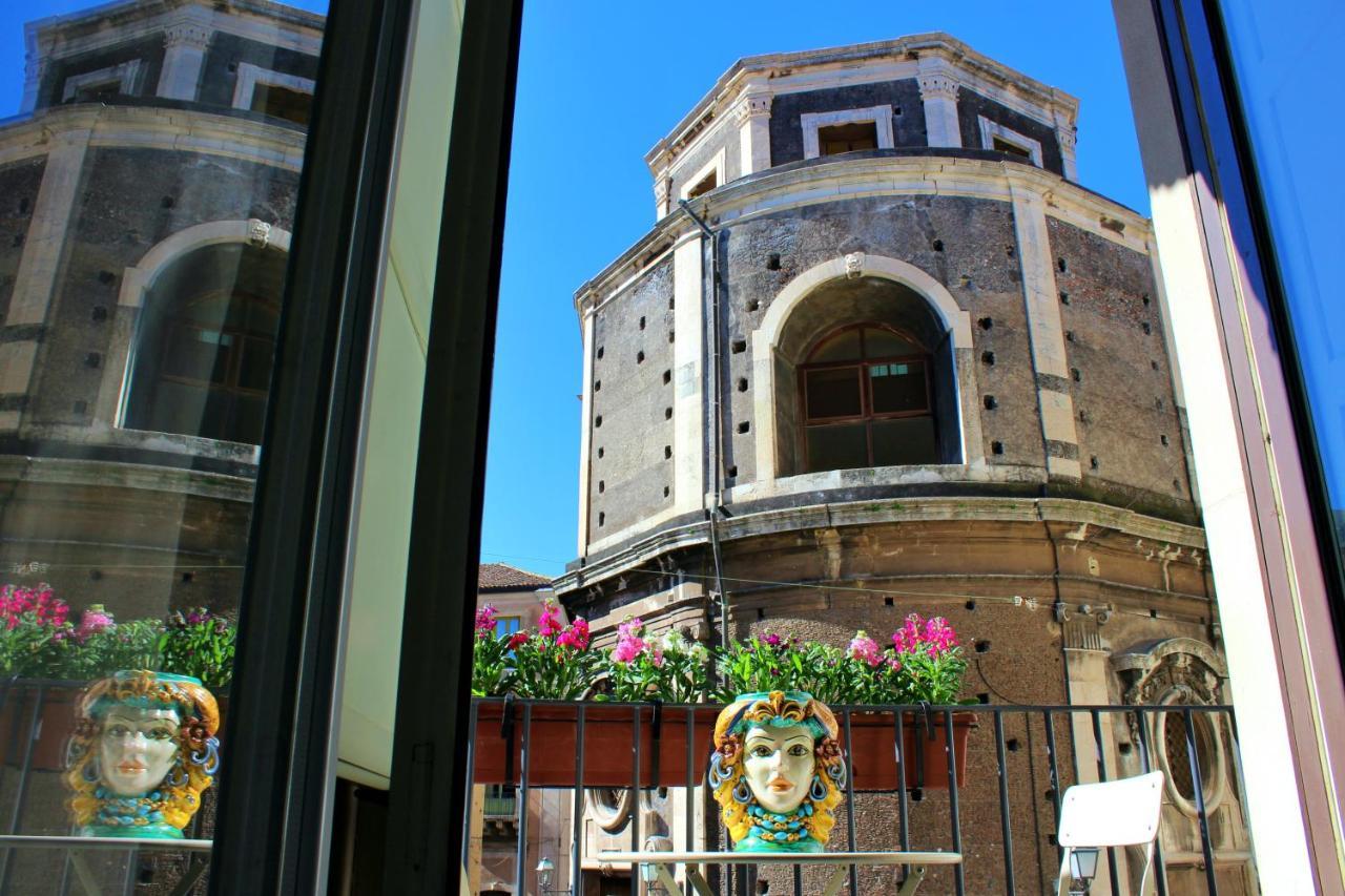 Barocco B&B Катания Экстерьер фото