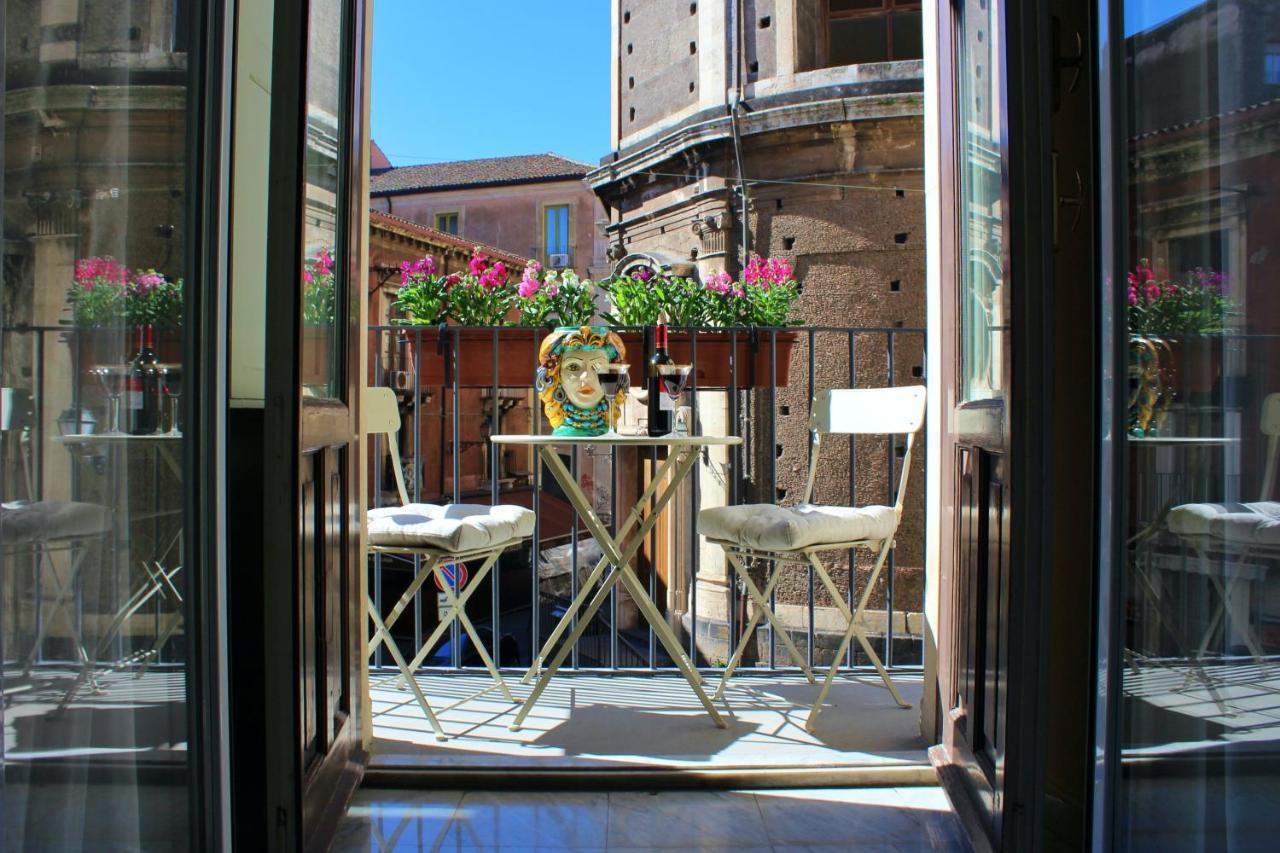 Barocco B&B Катания Экстерьер фото