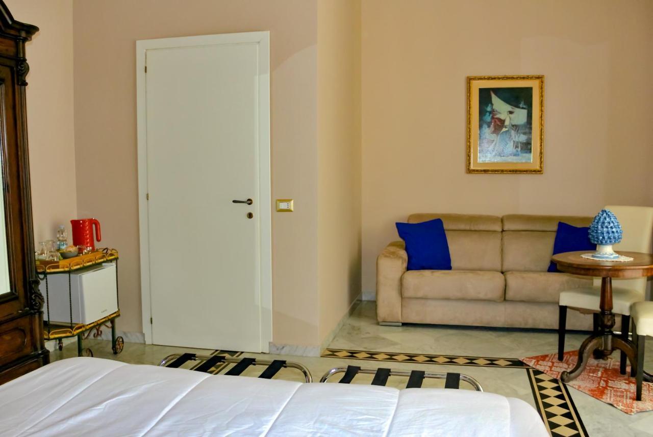 Barocco B&B Катания Экстерьер фото